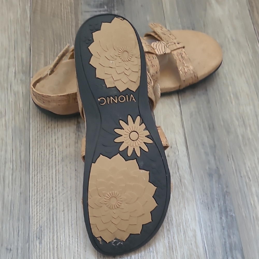 Vionic size 10 Adjustable Strap Sandals Rest Ambe… - image 8